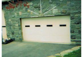 Garage on Sunrise Drive